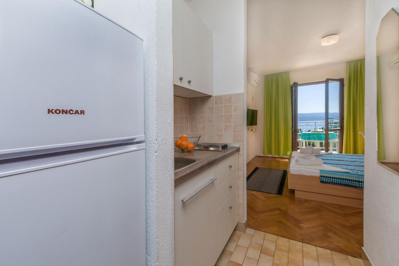 Apartment Maras